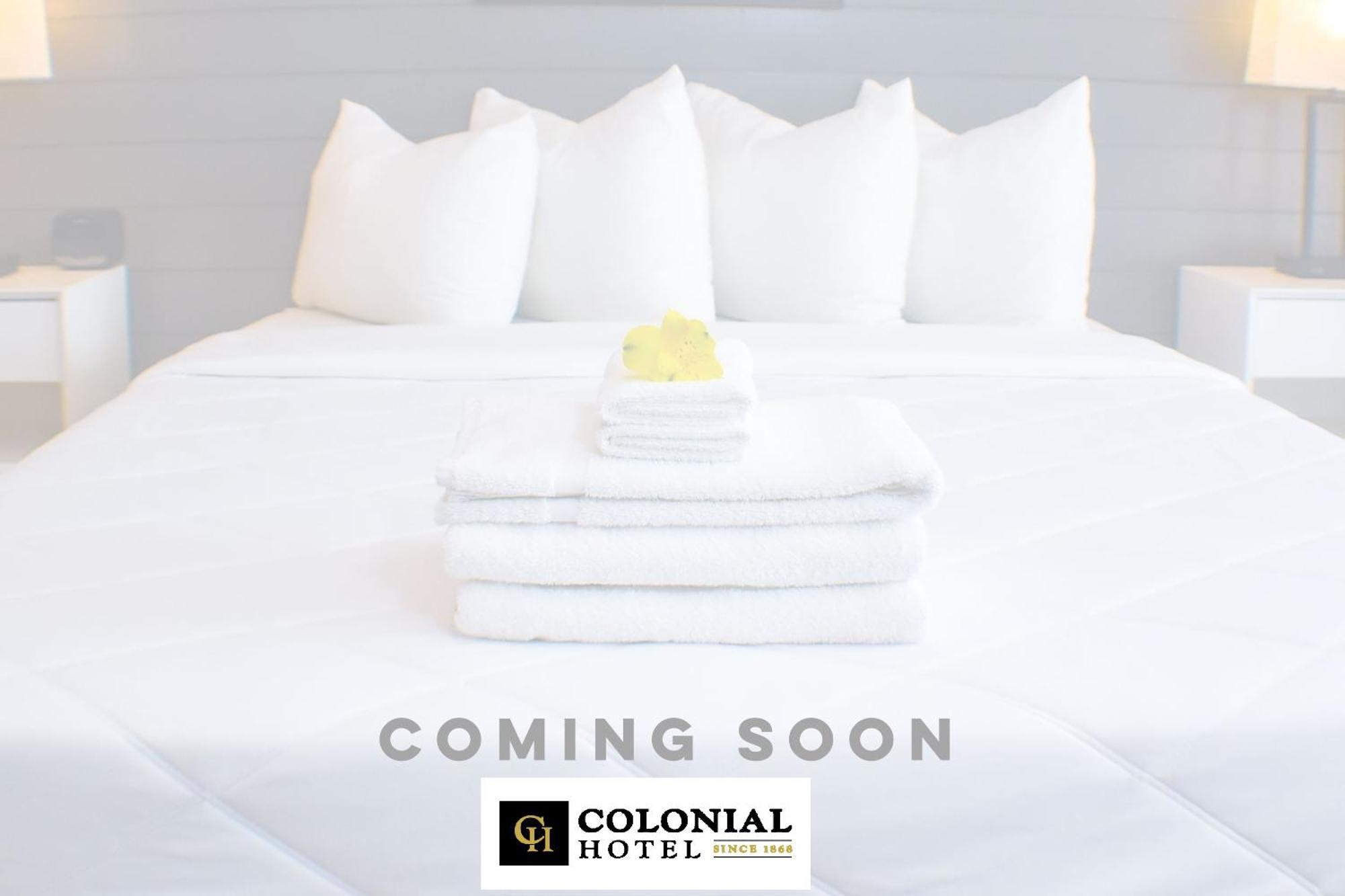 Colonial Hotel & Suites Grand Bend Exterior foto
